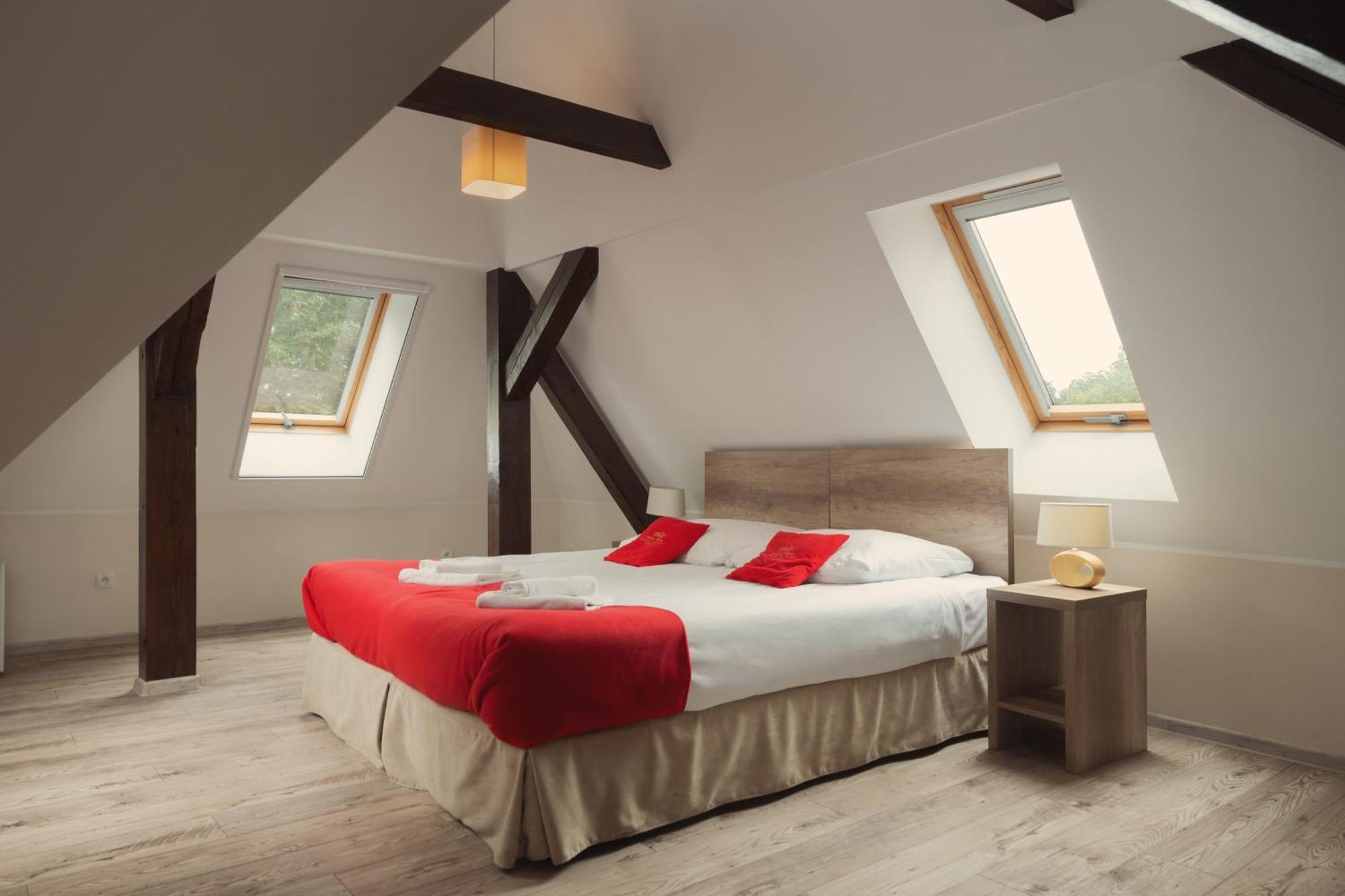 Hotel Stary Mlyn Strzeszyn Lubowo  Esterno foto